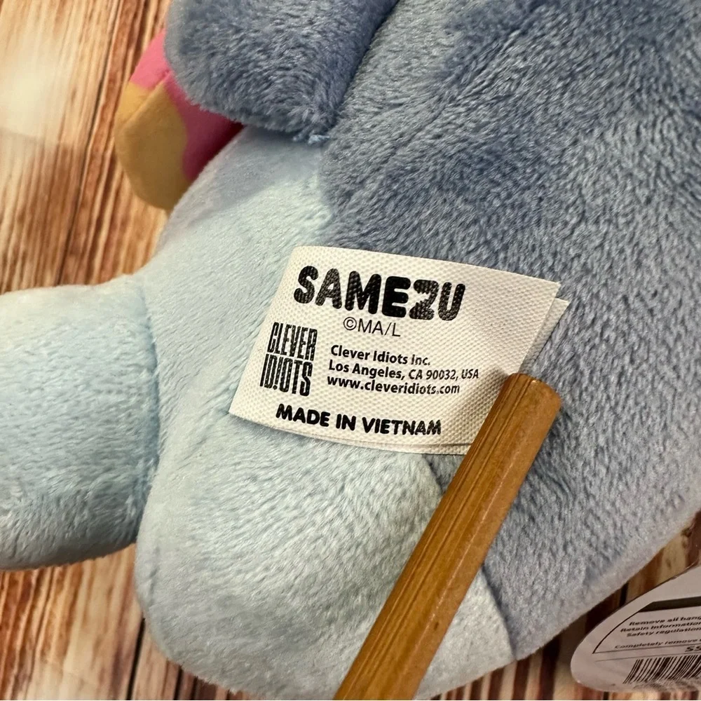 NWT SAMEZU Nom Nom Shark Plush- Jaggy & Donuts- Stuffed Animal 6.5